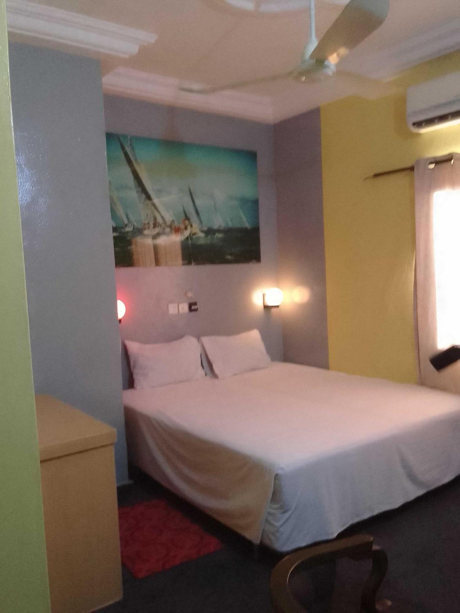 Chambre Classique Котону Экстерьер фото