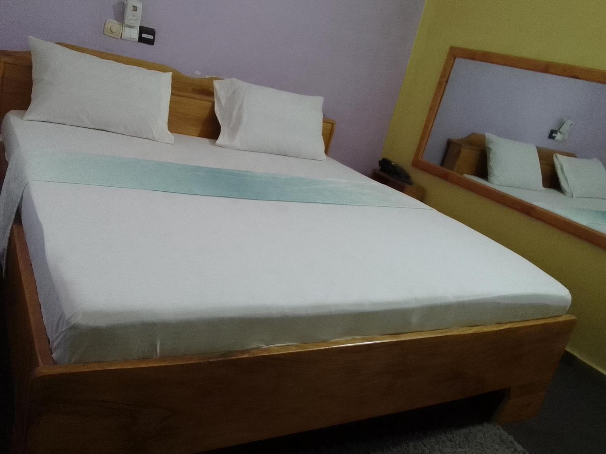 Chambre Classique Котону Экстерьер фото