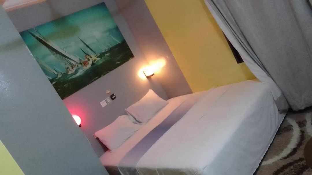 Chambre Classique Котону Экстерьер фото